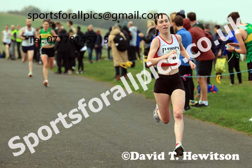 Senior Mens and Womens 2024 Heaton Memorial 10k Road Race, Newcastle Town Moor, Newcastle.   Photo: David T. Hewitson/Sports for All Pics